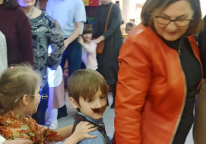 Zdjęcie 2 na 35