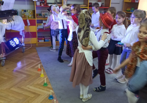 Zdjęcie 33 na 35