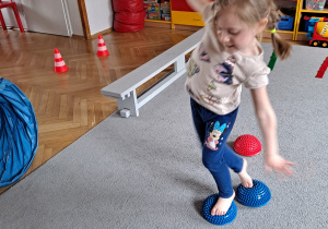 Zdjęcie 1 na 36