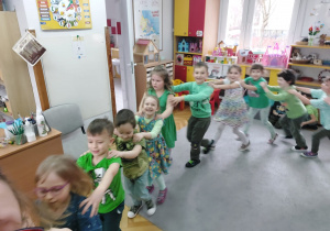 Zdjęcie 51 na 63